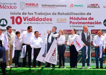 Pemex reafirma compromiso con Puebla; gobierno estatal recibe segunda entrega de asfalto