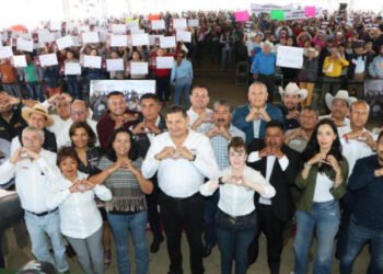 Gobierno estatal refuerza apoyos al campo poblano en región de Acatzingo