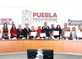 Con apoyos e impulso a la inversión, Gobierno de Puebla cobija a migrantes