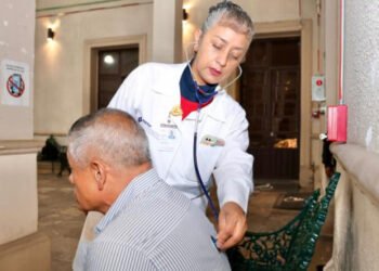 SEDIF ofrece albergue para que pernocten personas en situación de calle