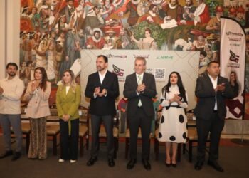 Entrega Pepe Chedraui cheques de “Tu Crédito Imparable” para micro, pequeñas y medianas empresas