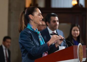 Se presenta Decreto en apoyo a pequeños productores agrícolas; orden en concesiones desprivatiza 4 mil millones de m3 de agua