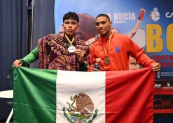 Alumno del Conalep Puebla logra plata en torneo mundial de box