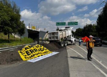 Inicia reparación de drenaje en retorno de Periférico y Forjadores: Infraestructura