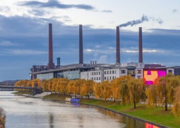 “Duro golpe para la economía”: Alemania sufre caída récord de la producción