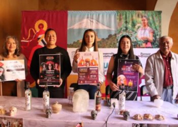 Tecali de Herrera celebra temporada de muertos con orgullo y tradición