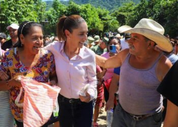 La Ceiba recibe atención prioritaria tras desastre natural, presidenta Sheinbaum atiende a damnificados