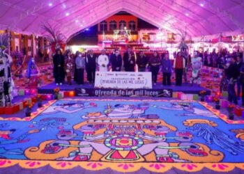Puebla celebra tradiciones y raíces en Chignahuapan con Festival de la Luz y la Vida