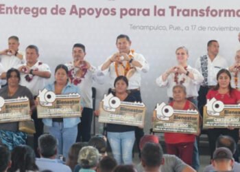 Insumos y tecnología para el campo impulsan soberanía alimentaria en Tenampulco: Armenta