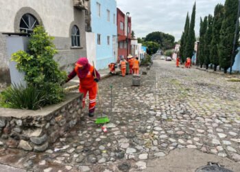Refuerza Gobierno de la Ciudad programa “Limpiando bien y a la primera