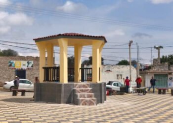 Plaza cívica vuelve a ser el corazón de Santa María Techachalco