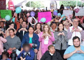 Sin distingo, SEDIF beneficia habitantes de Puebla capital