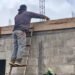 Después de 30 años, pobladores logran construir obra comunitaria en Huehueymico