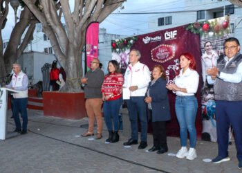 Lleva Pepe Chedraui posadas navideñas a Xilotzingo y La Margarita
