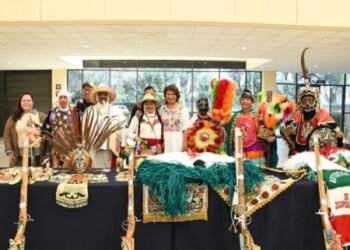 Fortalece UTH la esencia centenaria del Carnaval de Huejotzingo