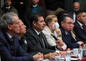 Defiende gobernador Armenta derecho de las audiencias a conocer la verdad