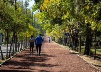 Parques estatales operan con horario normal