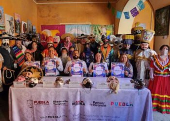 Invita Secretaría de Desarrollo Turístico al Carnaval de Tecali de Herrera