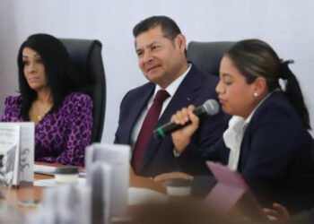 Protección de mujeres es política de estado en Puebla: Alejandro Armenta