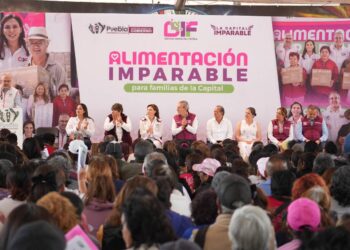 Llevan Pepe Chedraui y MariElise Budib programa «Alimentación Imparable» a La Libertad