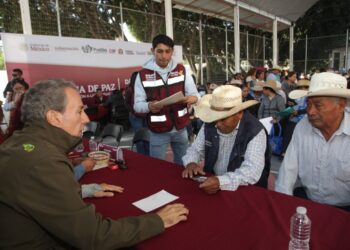 Lleva Pepe Chedraui Día del Pueblo y Feria de Paz a San Andrés Azumiatla