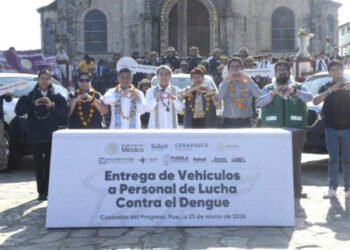 Desde Cuetzalan, arrancan campañas nacionales de vacunación antirrábica y combate al dengue