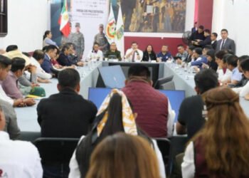 Encabeza gobernador Alejandro Armenta Mier Mesa de Paz en Microrregión 21