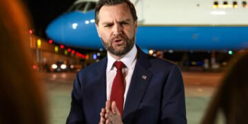 Vance: EE.UU. extenderá “la mano” a Irán si están dispuestos a “negociar de buena fe”