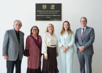 Pepe Chedraui participa en coloquio internacional de la UNAM sobre gobernanza