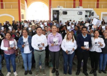 Mujeres indígenas reciben servicios gratuitos y orientación integral en Zoquitlán