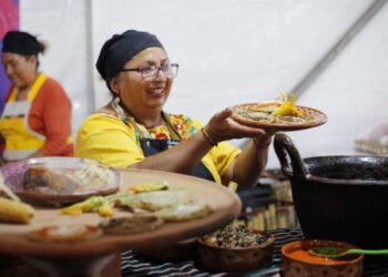 Cocineras tradicionales celebran a la cocina poblana en la Feria 2026