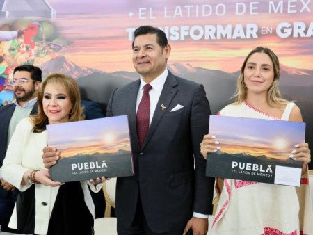 Libro “Puebla, el Latido de México”, proyecta riqueza cultural y turística del estado