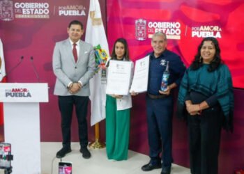 Calidad, tecnología e innovación consolidan al mezcal poblano como líder nacional