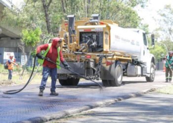 Tras 40 años de abandono, Gobierno del Estado concreta bienestar y dignifica vialidades