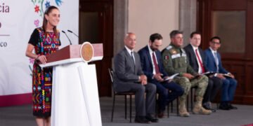 “La honestidad da resultados”: Presidenta Claudia Sheinbaum destaca que en su gobierno se harán por lo menos 2 mil 377 km de trenes públicos
