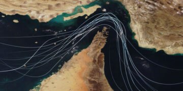Irán cierra completamente el estrecho de Ormuz “ante las continuas atrocidades de EE.UU.”