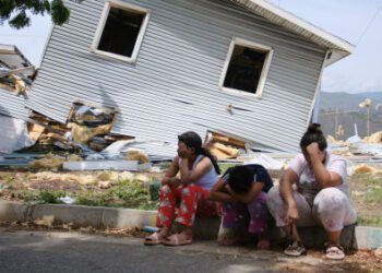 Aumenta a 589 el número de muertos tras el doble terremoto en Venezuela