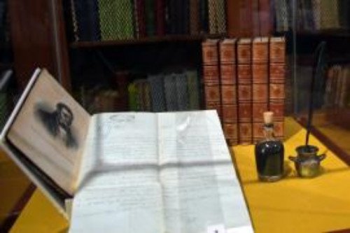 Crea la BUAP CuradurIA Patrimonial, primer Agente de IA que actúa como coinvestigador para explorar siglos de memoria histórica