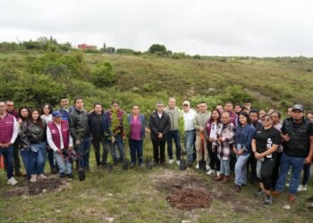Encabeza Pepe Chedraui jornada de reforestación en Ecocampus BUAP