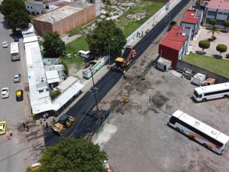 Inicia Gobierno Estatal pavimentación de seis vialidades más en la capital poblana