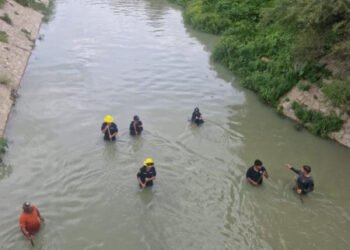 Gobierno estatal realiza búsqueda de una persona en el Canal de Valsequillo
