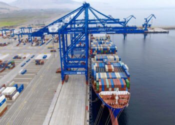 Revés para gigante logístico chino en puerto clave de Latinoamérica