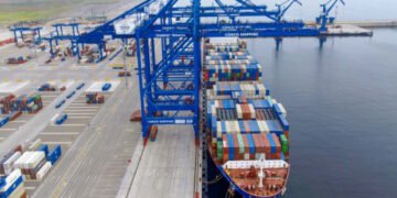 Revés para gigante logístico chino en puerto clave de Latinoamérica