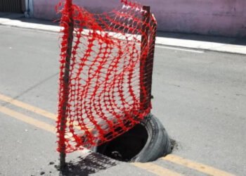 Agua de Puebla genera socavón por falta de mantenimiento a tuberías