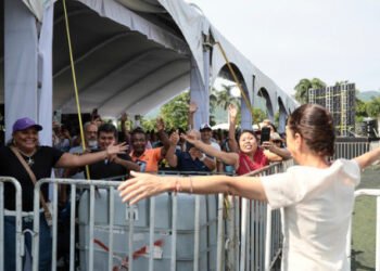 Cuando caminamos juntas, no hay nada que nos detenga; somos centro de la Transformación: Presidenta entrega Pensión Mujeres Bienestar