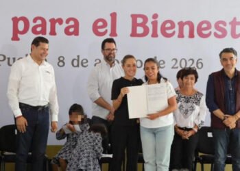 Presidenta Sheinbaum pone fin a adeudos hipotecarios y entrega vivienda digna a familias poblanas
