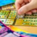 Un boleto de lotería de EE.UU. gana el premio mayor de 1.000 millones de dólares