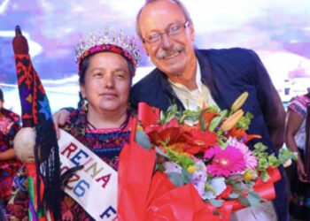 Textiles y bordados de Hueyapan se reconocen como Patrimonio Cultural Intangible de Puebla