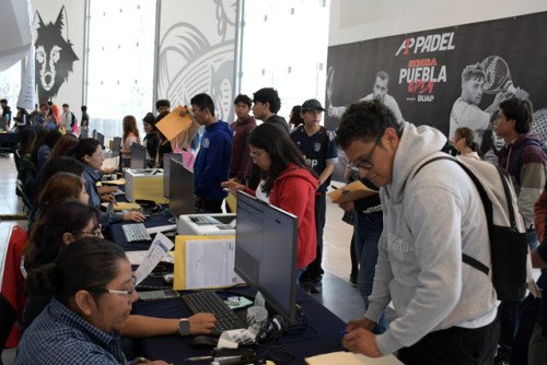 Beneficia BUAP a más de 5 mil jóvenes con las convocatorias de Corrimiento y Lugares Disponibles