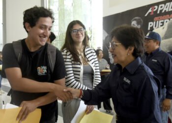 Supervisa Rectora Lilia Cedillo proceso de inscripción del nivel superior